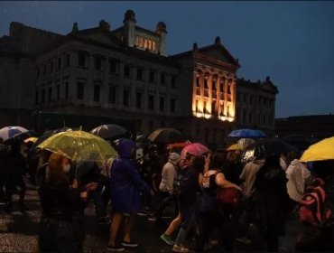 Denuncia de violación grupal a una mujer en Montevideo estremece a Uruguay