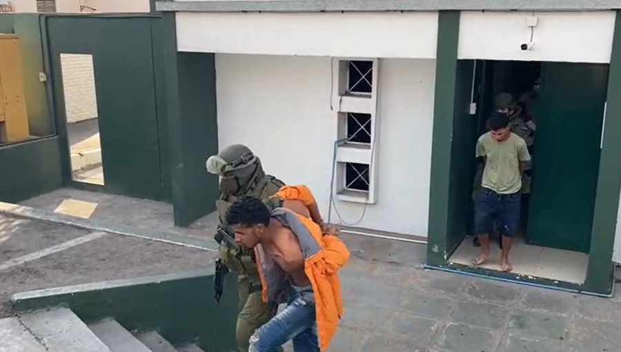 Fiscalía afirma que venezolanos que agredieron a Carabineros en Iquique no podrán ser expulsados del país hasta que cumplan su pena