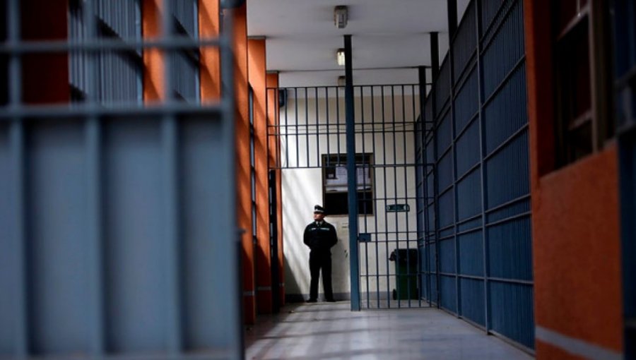 A ley prohibición de bajar penas a reclusos por delitos sexuales contra menores