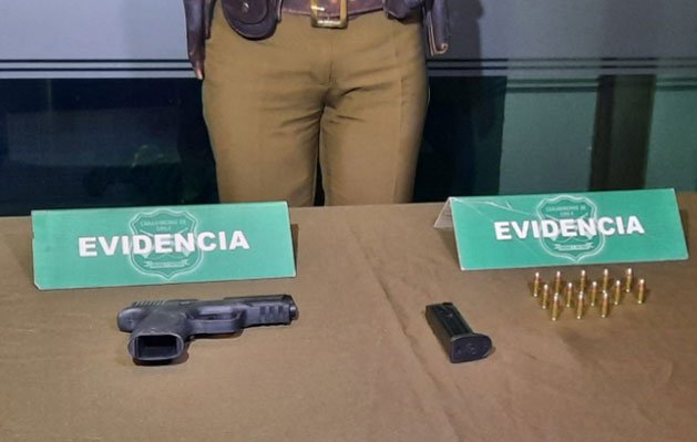 Detienen a tres hombres por homicidio frustrado contra carabineros en Vitacura: intentaron atropellar a los funcionarios