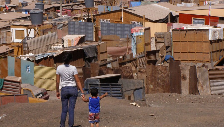 Cepal revela que la pobreza en Chile subió a 14,2% en 2020 producto de la pandemia: el país tiene la segunda tasa más baja de la región