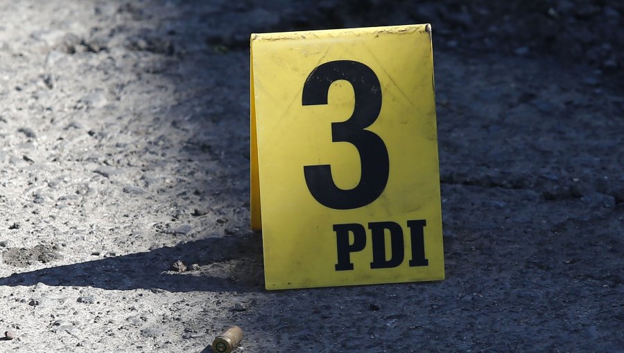 Hombre murió baleado en su vehículo en La Cisterna: Se baraja ajuste de cuentas