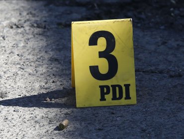 Hombre murió baleado en su vehículo en La Cisterna: Se baraja ajuste de cuentas