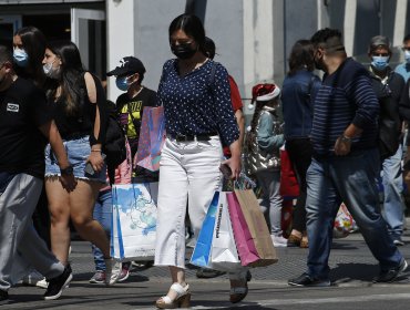 Economía chilena cerró el 2021 con un crecimiento histórico: Imacec de diciembre anotó un alza de 10,1%