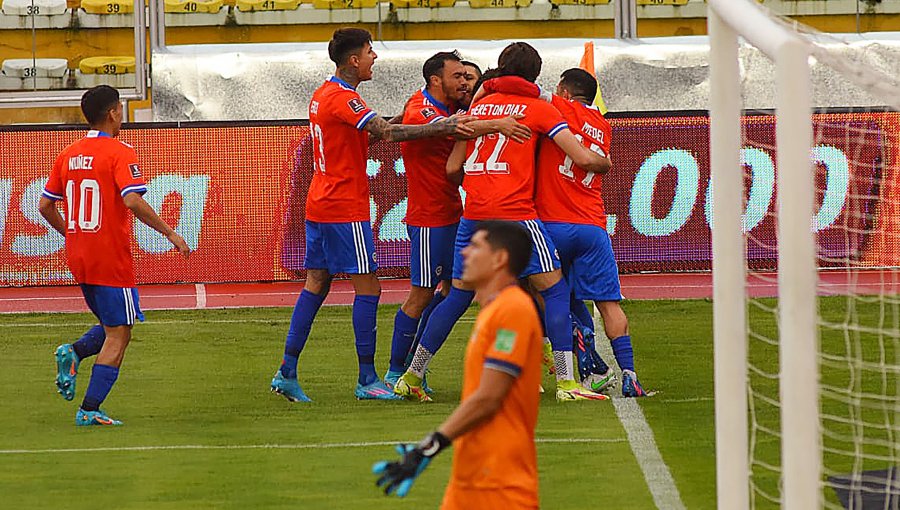 Chile sigue soñando con Qatar: La roja ganó partido clave ante Bolivia en La Paz