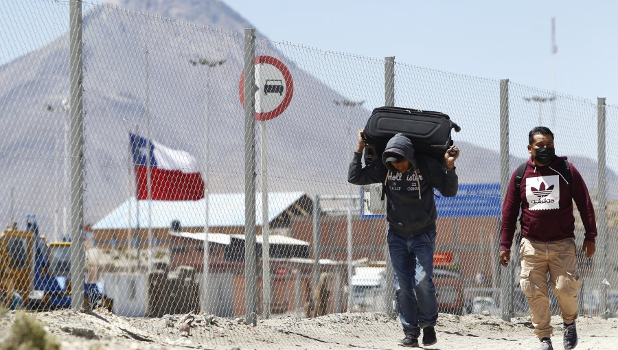 79% desaprueba gestión del presidente Piñera ante la crisis migratoria en el norte, según Cadem