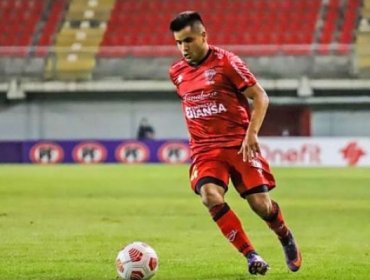 Jovany Campusano tras el triunfo de Ñublense: "El equipo que jamás bajó los brazos"