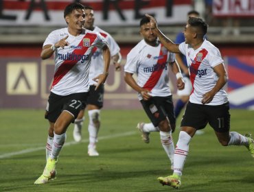 Curicó Unido golea a Huachipato en su debut en el Campeonato Nacional 2022