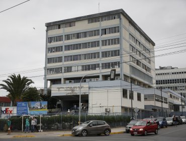 Ocupación de camas enciende las alarmas en Valparaíso: Fedeprus denuncia "capacidad al máximo" en el Hospital Van Buren