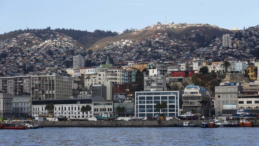 Tres sismos de baja magnitud registra Valparaíso en poco más de dos horas: epicentro se localiza en el mar