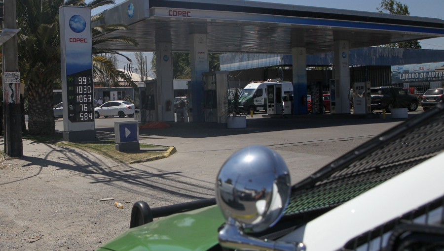 Intento de asalto a servicentro de Viña del Mar termina con un delincuente detenido: sujeto atacó a carabinero