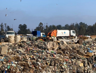 Falta de seguridad en Relleno El Molle, riñas y enormes tacos ponen en jaque recolección de basura del Gran Valparaíso