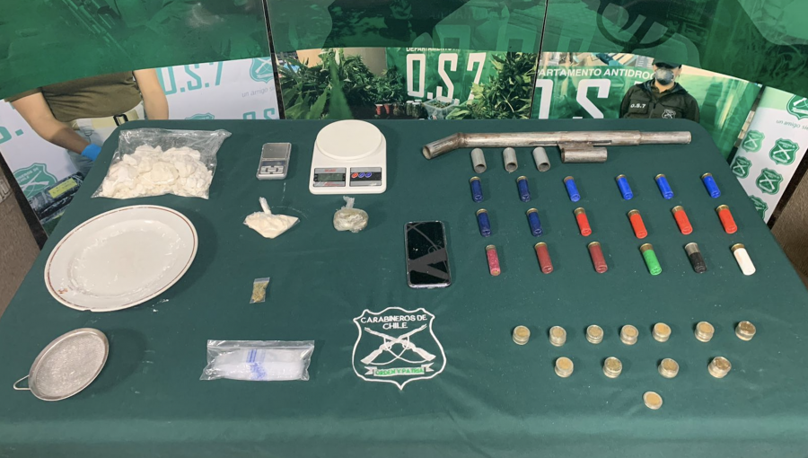 Cae familia dedicada a la venta de drogas en Casablanca: suegra quedó en prisión preventiva y yerno con arresto domiciliario nocturno