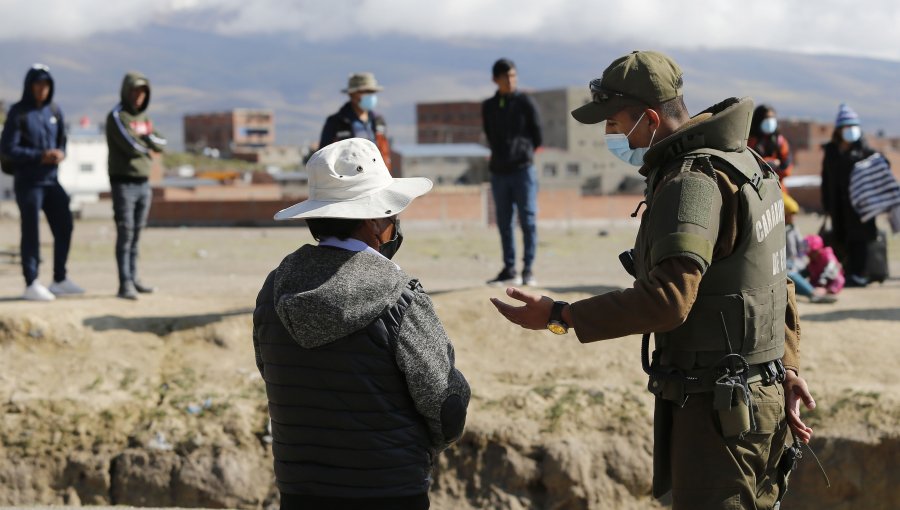 Más de 400 migrantes han sido reconducidos por ingresar a través de pasos irregulares