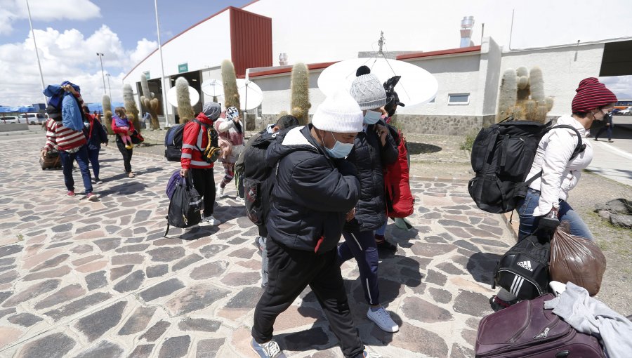 Polémica en Magallanes por acuerdo que busca llevar migrantes a la zona austral