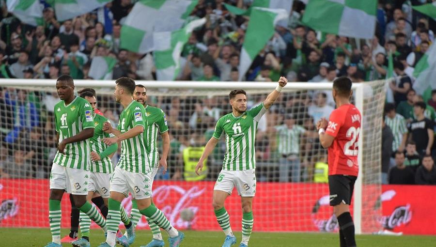 El Betis de Pellegrini superó al Mallorca y sigue encendido en La Liga de España