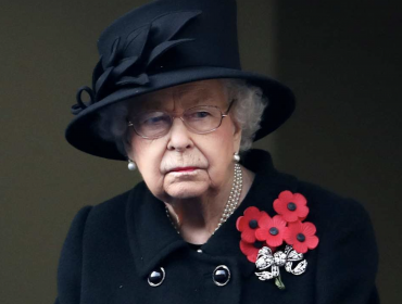 Reina Isabel II de Inglaterra dio positivo por Covid-19: sólo presenta síntomas leves