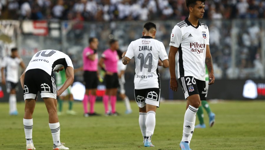 Colo-Colo arriesga jugar sin público ante la U tras lapidario informe arbitral por proyectiles en duelo ante Audax Italiano