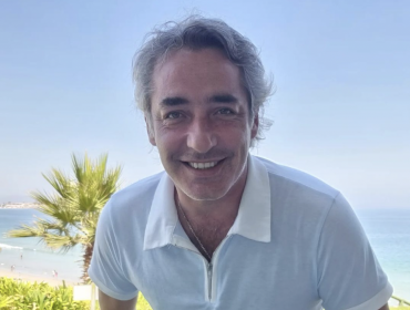 José Luis Repenning compartió fotografía desde sus vacaciones con particular traje de baño: “¿Si no es ahora, cuándo?”