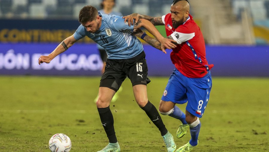 Director deportivo de la Roja y duelo ante Uruguay por Clasificatorias: "No está descartada ninguna cancha"