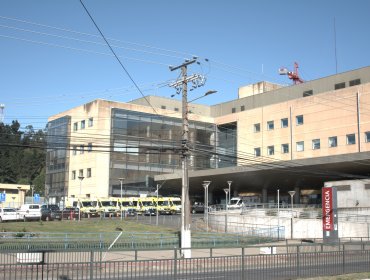 Hombres baleados en Tomé fueron internados de urgencia en el Hospital Las Higueras