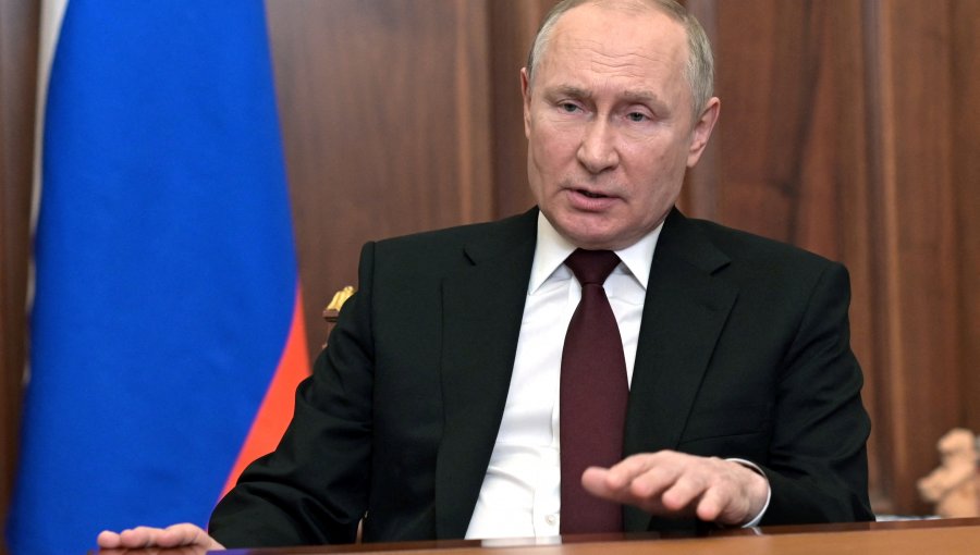Vladimir Putin: "Apuntaremos a la desmilitarización y desnazificación de Ucrania"