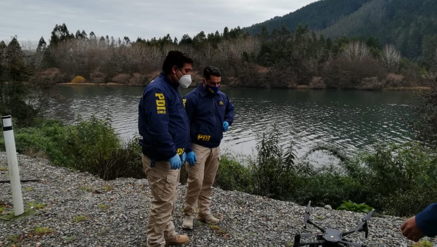 Encuentran flotando en lago Huelde de Chiloé a joven que había desaparecido en enero