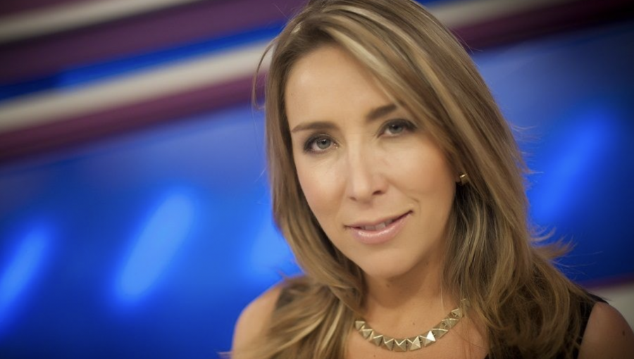 Jennifer Warner encantó en redes sociales con fotografía en bikini desde Miami