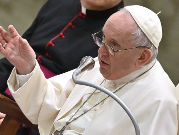 Papa Francisco le expresa su "preocupación por la guerra" al embajador ruso ante el Vaticano