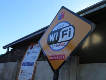Inauguran puntos de conexión wifi en nueve espacios públicos de la comuna de San Esteban