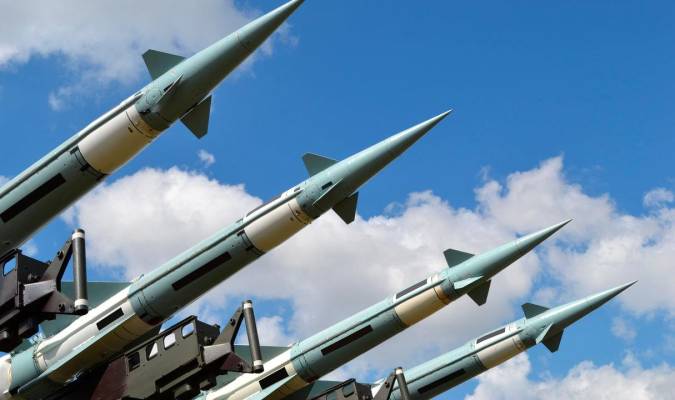Rusia pone en alerta las fuerzas de disuasión nuclear y endurece el conflicto