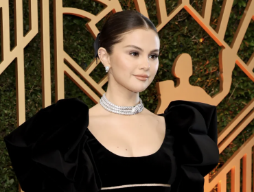 Selena Gomez sufre accidente en los “SAG Awards 2022”