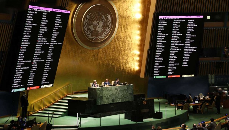 Asamblea General de la ONU exige a Rusia cesar "inmediatamente" el uso de la fuerza y retirar sus tropas de Ucrania