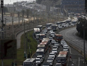 «Súper Miércoles» deja alta congestión vehicular en las principales arterias del Gran Valparaíso