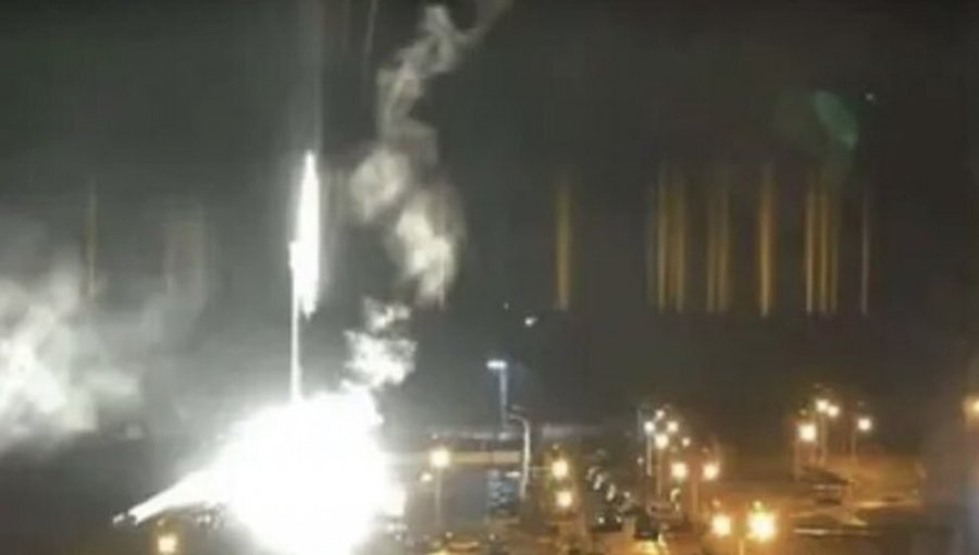 "Si explota será diez veces peor que Chernóbil": reportan incendio en central nuclear de Zaporiyia en Ucrania