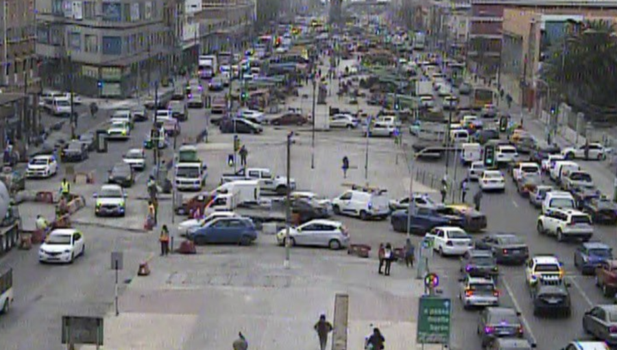 Caos vial en el Gran Valparaíso: alta congestión vehicular se vuelve a reportar en diferentes arterias de la zona