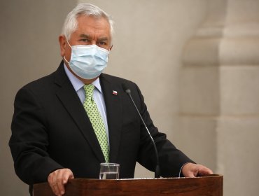 Ministro Paris realiza positivo balance de la gestión gubernamental de la pandemia