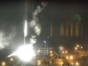 "Si explota será diez veces peor que Chernóbil": reportan incendio en central nuclear de Zaporiyia en Ucrania
