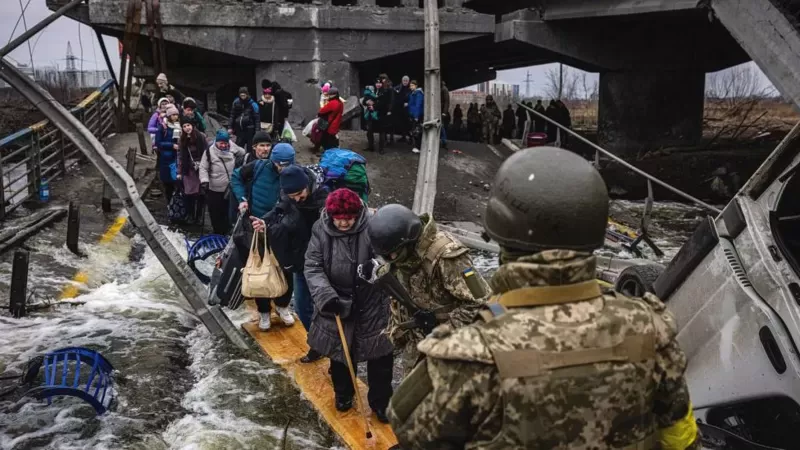 "Completamente inmoral": La respuesta de Ucrania a los corredores humanitarios propuestos por Moscú hacia territorio ruso