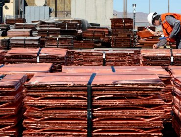 Mercados valoran aumento en el valor del cobre: cotiza a casi 5 dólares la libra