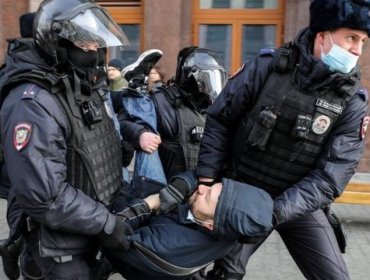 Michelle Bachelet denuncia que 12.700 personas fueron "detenidas arbitrariamente" en Rusia por manifestarse contra la guerra