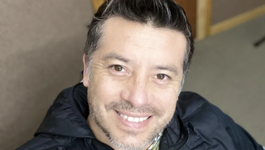 Leandro Martínez mostró lo grandes que están sus trillizas, con tiernas fotografías de su retorno escolar