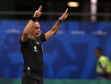 El argentino Patricio Loustau arbitrará el crucial duelo entre Chile y Uruguay por Clasificatorias
