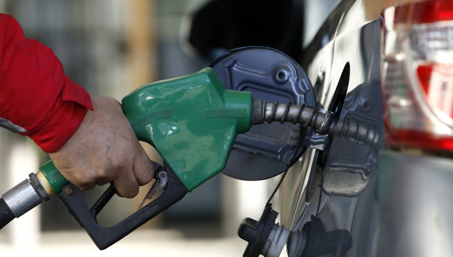 Por vigésimo novena semana consecutiva: precios de todos los combustibles subirán desde este jueves