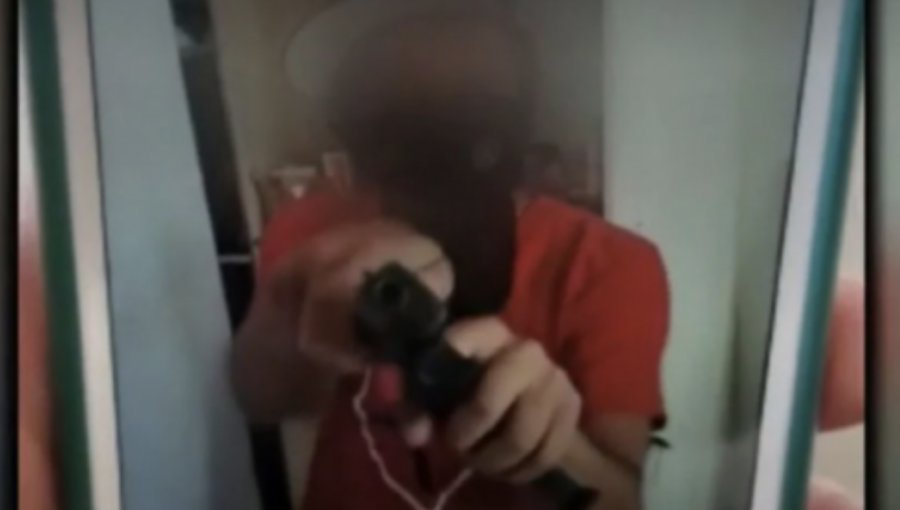 Impacto en Placilla por video que muestra a escolar de 16 años amenazando con arma de fuego al pololo de una compañera