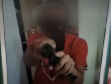 Impacto en Placilla por video que muestra a escolar de 16 años amenazando con arma de fuego al pololo de una compañera