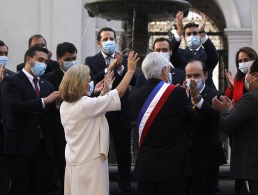 Ministros y Subsecretarios participaron en la última fotografía oficial junto al presidente Piñera en La Moneda