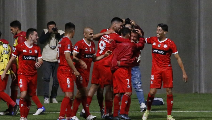 Unión La Calera derrotó a Huachipato y sumó su primer triunfo en el torneo