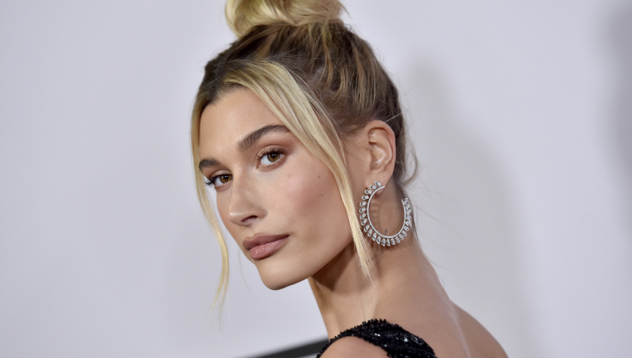 Hailey Bieber debió ser hospitalizada luego de sufrir un derrame cerebral