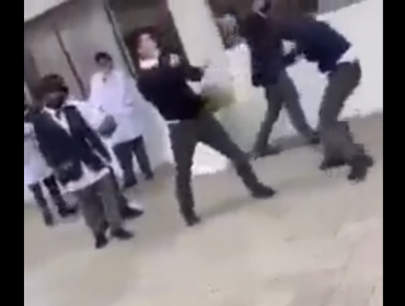 Alumnos de colegio de Valparaíso se trenzaron a golpes en un patio del establecimiento